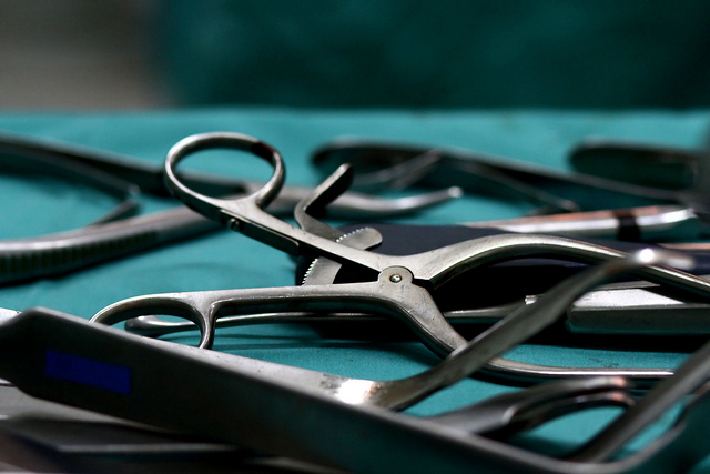 surgical instruments